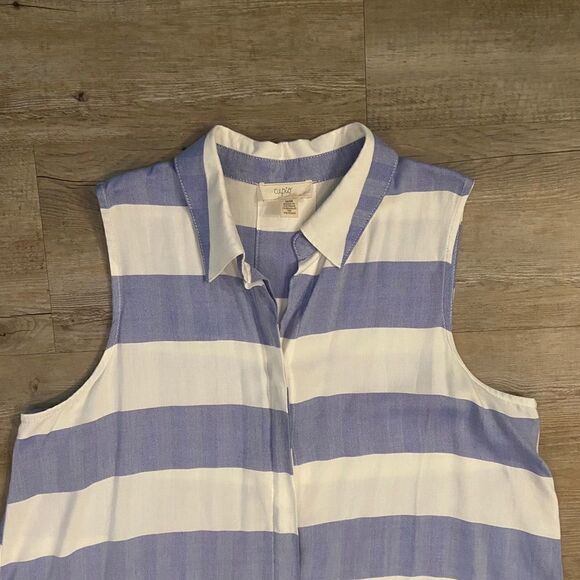 Cupio Striped Button up Tank Top - Picture 2 of 4